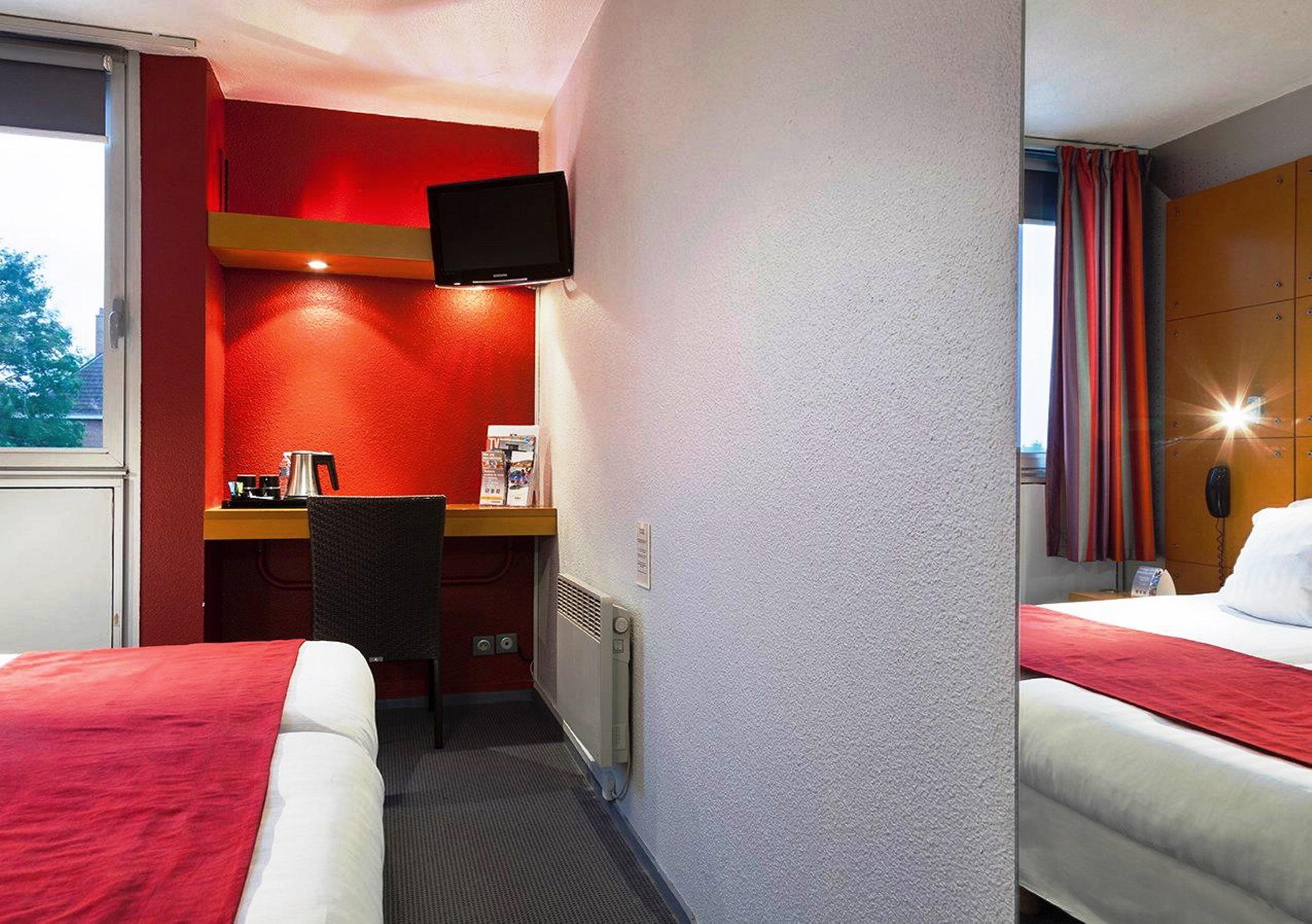 Comfort Hotel Lille L'Union Tourcoing Exteriör bild